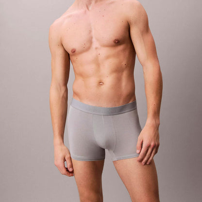 Боксерки Calvin Klein Ultra Soft — изглед отзад