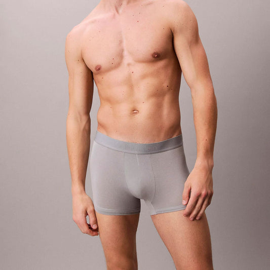 Боксерки Calvin Klein Ultra Soft — изглед отзад